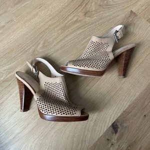 COACH Brown Cutout Slingback Peep-Toe Heels – Size 7.5